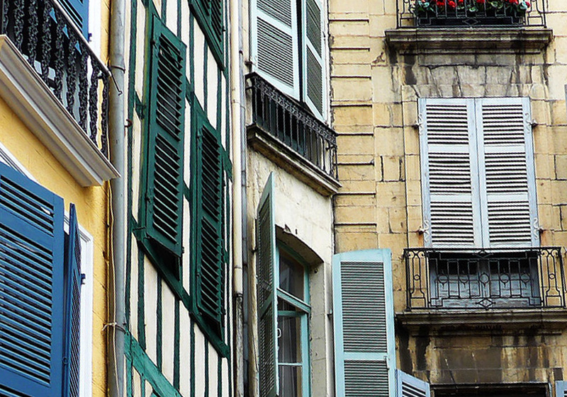 台中塑鋁百葉窗